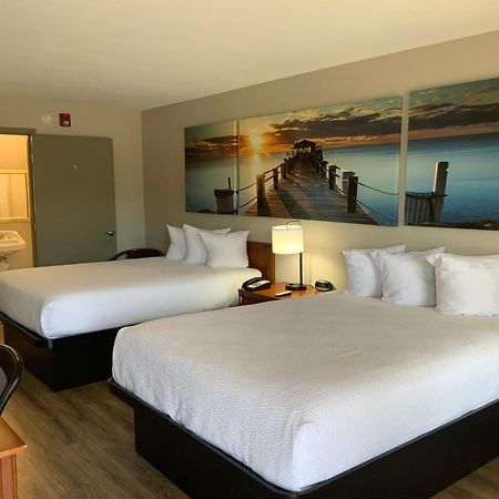 Days Inn By Wyndham Lake City I-10 Экстерьер фото